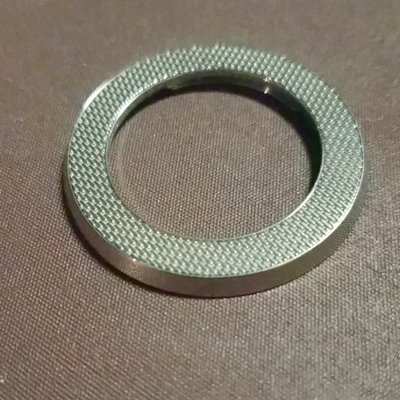 Interchangeable Gucci watch band and face plate - Picture 4 of 5